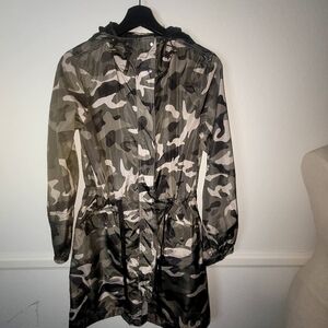 NWT Fashion Nova Army Camouflage Windbreaker Jacket